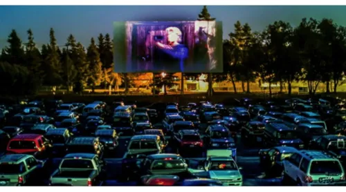 Cine Drive-in ressurge popular em tempos de pandemia e isolamento