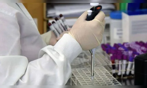 Paraná tem 136 novos casos confirmados e mais sete mortes