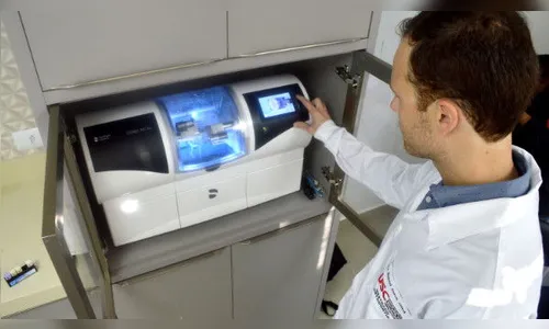 Tecnologia agiliza colocação de próteses; assista
