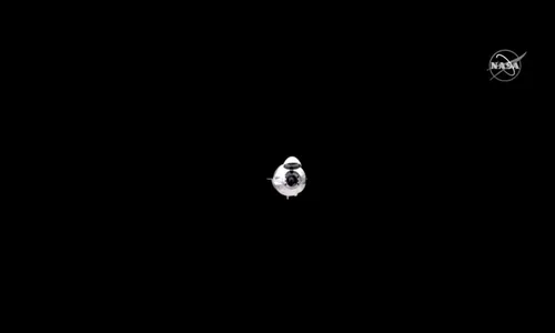 AO VIVO: Nave Space X chega a Estação Espacial Internacional