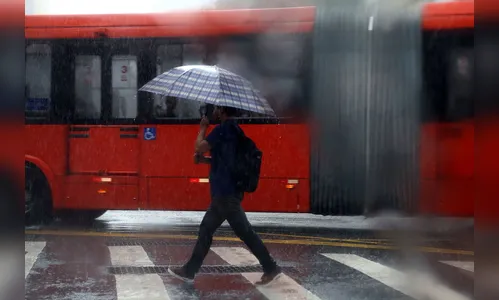 Maio teve mais chuva, mas Paraná mantém emergência hídrica