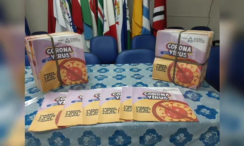 Amuvi entrega cartilha educativa contra o coronavírus