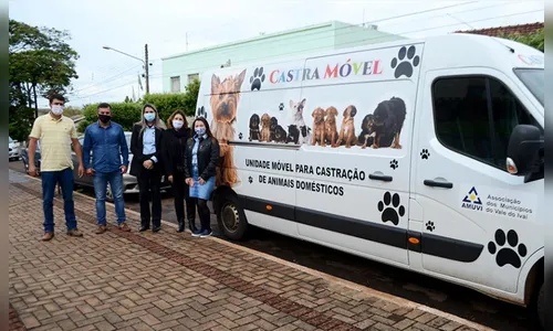 Amuvi apresenta castramóvel em São Pedro do Ivaí