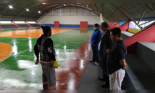 Prefeitura de Jandaia do Sul finaliza reforma em ginásio