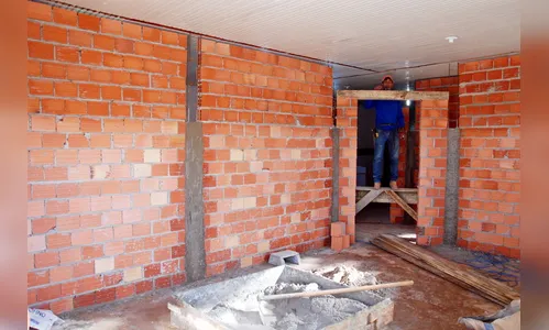 Faxinal aproveita suspensão das aulas para reformar CMEI