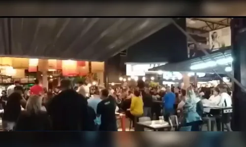 Mercado de Curitiba faz show em meio à pandemia
