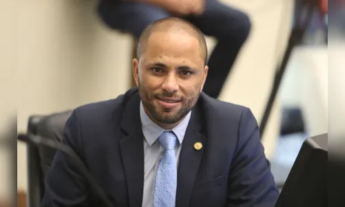 Deputados apenam racismo e incentivam negros a buscar mais espaço