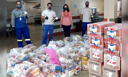 Voluntariado da Copel arrecada 4 mil quilos de alimentos