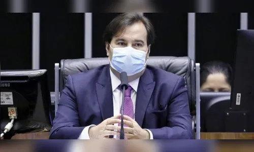 Maia diz que não é hora de pensar em impeachment