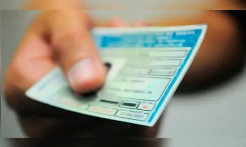 Motorista com CNH suspensa é preso em Apucarana