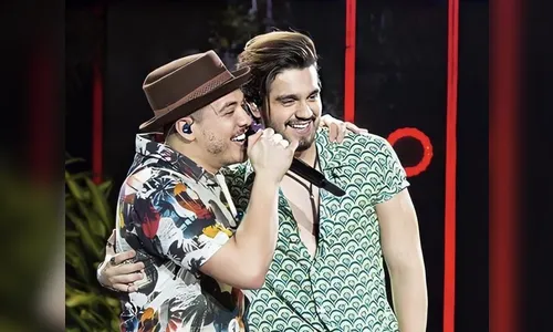 Wesley Safadão e Luan Santana farão live com clássicos de festa junina