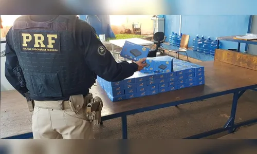 PRF apreende mercadorias estrangeiras na região de Londrina