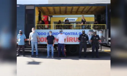 Carreata em Arapongas reforça importância dos cuidados contra a Covid-19
