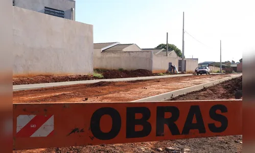 Arapongas inicia obras de pacote de pavimentação