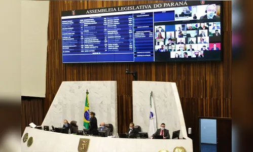 Deputados aprovam PEC que trata das aposentadorias de policiais