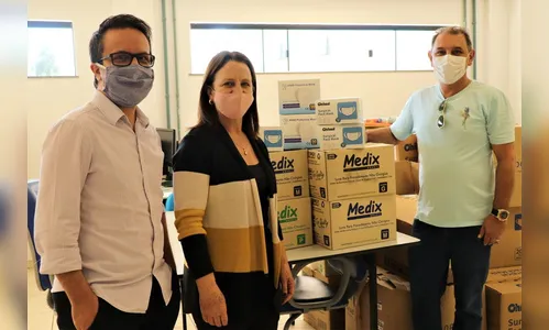Arapongas recebe novo lote de material para a frente contra a Covid-19