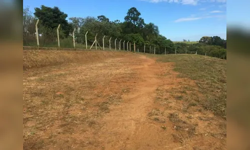 Famílias são removidas de terreno em ação de reintegração em São Paulo