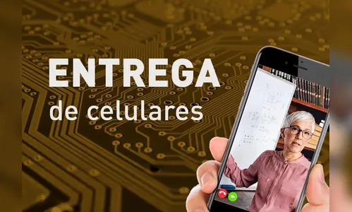 Núcleo Regional de Educação de Cornélio Procópio recebe celulares