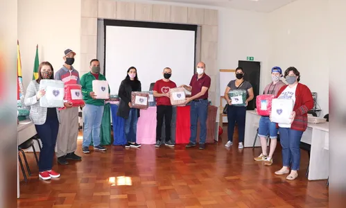 Prefeitura e LBV entregam cobertores a famílias carentes em Ivaiporã