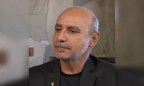 Fabrício Queiroz, ex-assessor de Flávio Bolsonaro é preso no interior de SP