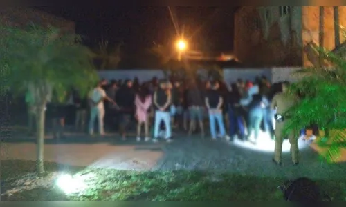 Vereadores de Curitiba rejeitam lei para multar festas clandestinas