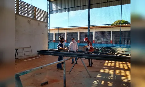 Avançam as obras de reforma e ampliação em escola no Jardim Malibu