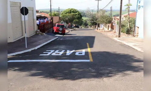 Setran de Arapongas reforça sinalização horizontal