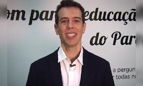 Renato Feder nega convite para o MEC mas teve reunião com Bolsonaro