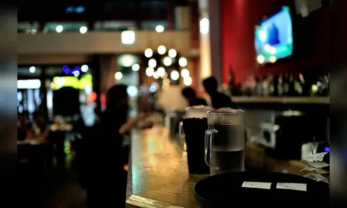Decreto proíbe atendimento em bares e restaurantes após as 22 h em Arapongas