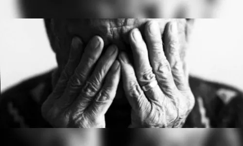 Idosa que mora sozinha é socorrida pela GM e PM de Arapongas