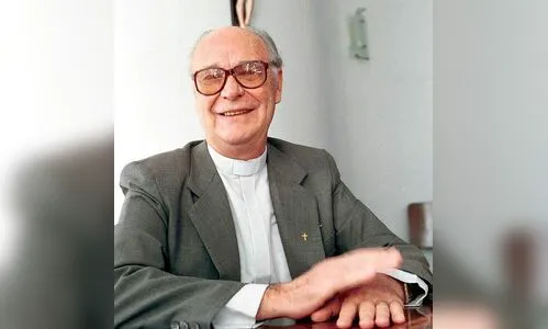 Ex-bispo de Apucarana é homenageado com nome de viaduto