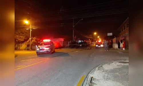 Ao tentar defender garoto do padrasto, pai e tio são esfaqueados