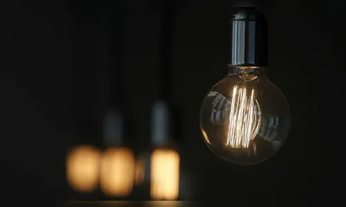 Energia deve ficar mais barata para residências do Paraná