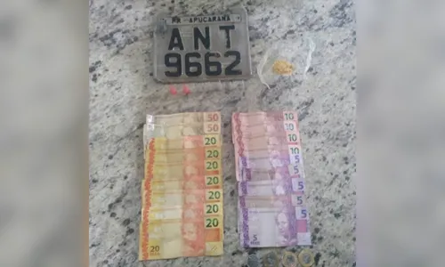 Três adolescentes são apreendidos suspeitos de tráfico de drogas