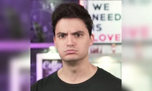 Felipe Neto processa apoiadores de Bolsonaro após acusações de pedofilia