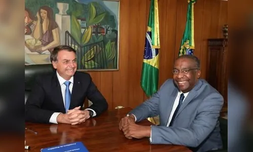 Novo ministro da Educação é suspeito e plagiar dissertação de mestrado