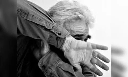 Jovem é preso após agredir os avós em Apucarana