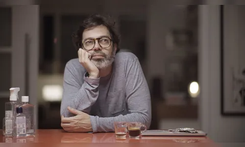 Em nova série, Bruno Mazzeo transforma própria experiência em material criativo