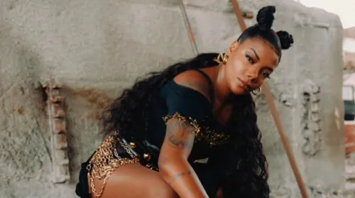 Ludmilla lança clipe de sua nova música, 'Cobra Venenosa'