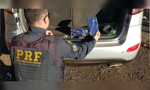 Homem é preso pela PRF transportando 3 kg de crack em Jataizinho
