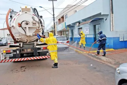 Sanepar faz desinfecção de locais públicos em Faxinal