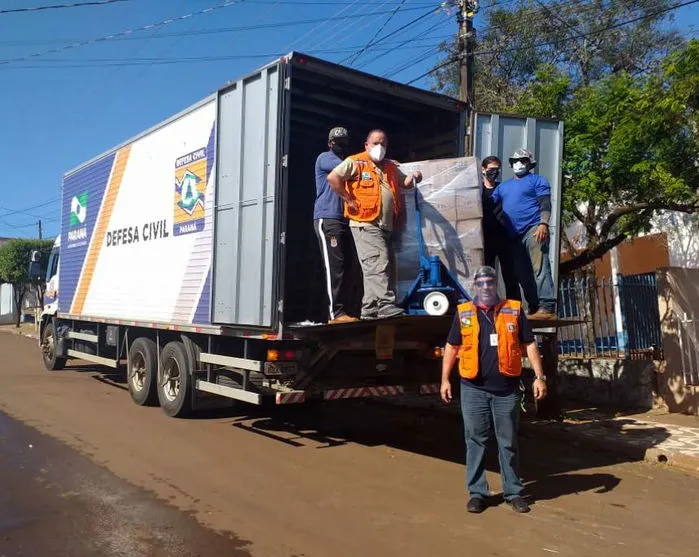 São Pedro do Ivaí recebe 190 cestas básicas da Defesa Civil