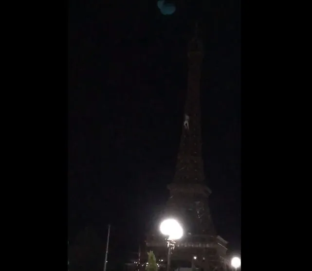 'Homem-Aranha' escala réplica da Torre Eiffel em Ivaiporã e vídeo viraliza