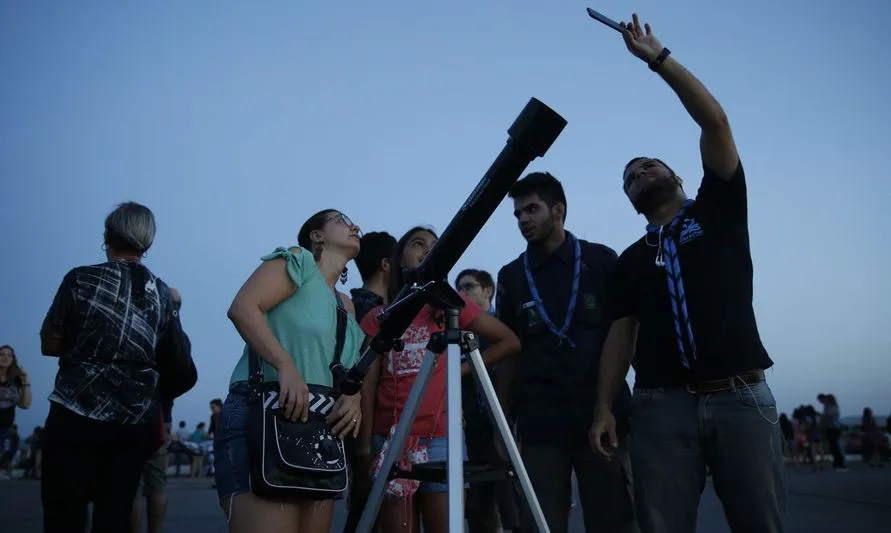 Domingo terá fenômeno astronômico antes do amanhecer