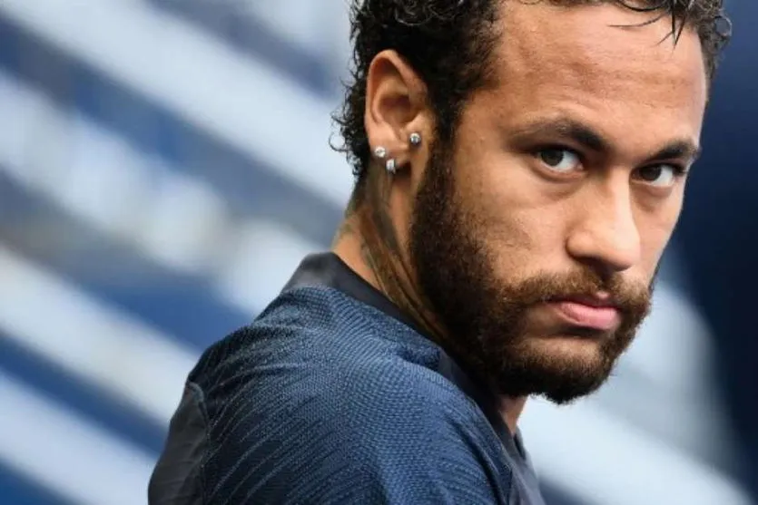 Neymar terá em casa de praia gramado sintético idêntico ao do Allianz Parque