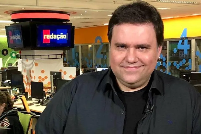 Jornalista Rodrigo Rodrigues morre aos 45 anos