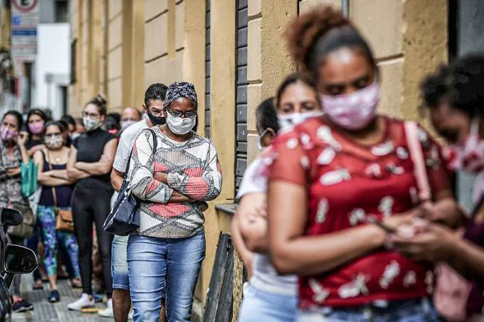 Não usar máscara aumenta 3 vezes as chances de ter Covid-19