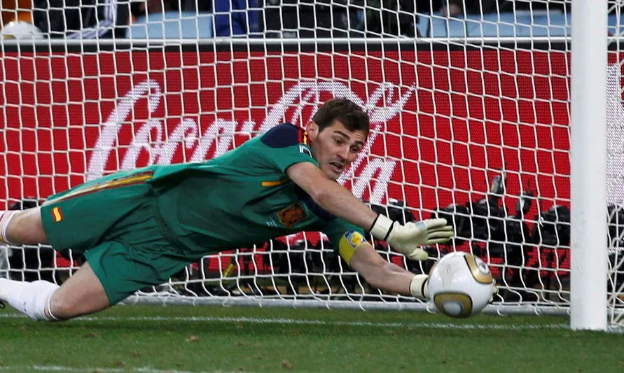 Casillas, ídolo do Real Madrid, anuncia aposentadoria aos 39 anos