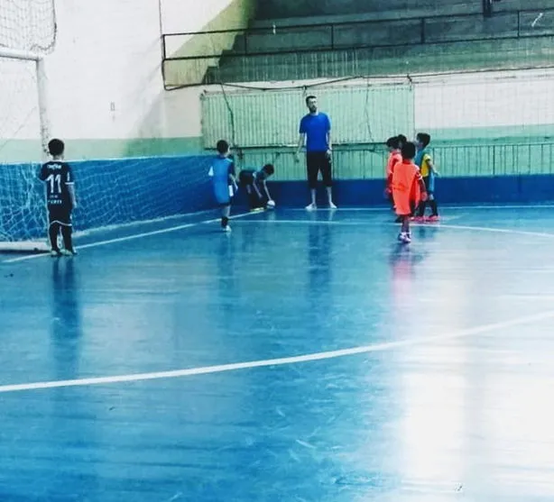 Escolinha de futsal do Clube 28 de Janeiro segue sem atividades