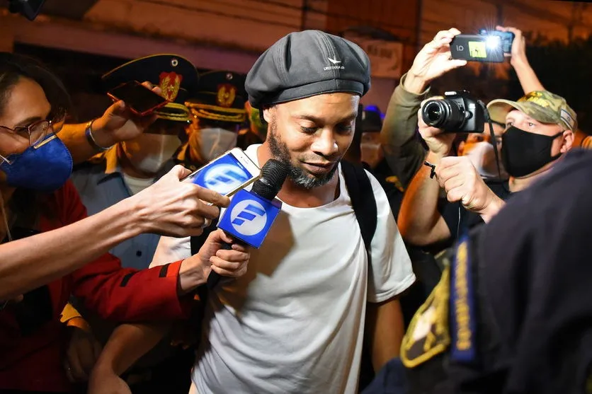 MP do Paraguai abre caminho para volta de Ronaldinho Gaúcho ao Brasil